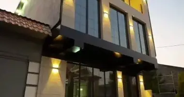 Коммерческое помещение 500 м² в Ташкент, Узбекистан