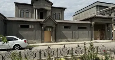 Дом 8 комнат в Ташкент, Узбекистан