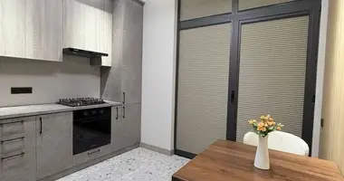 Квартира 2 комнаты в Ташкент, Узбекистан