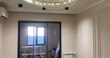 Квартира 4 комнаты в Ташкент, Узбекистан