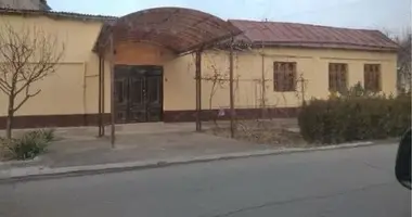 Yer uchastkasi _just_in Toshkent, Oʻzbekiston