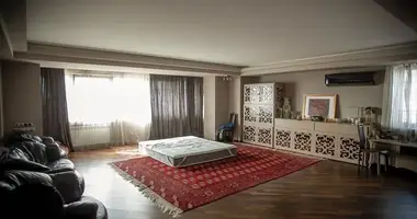 Квартира 2 комнаты в Ташкент, Узбекистан