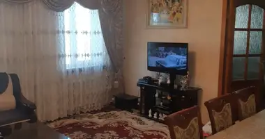 Квартира 4 комнаты в Ташкент, Узбекистан