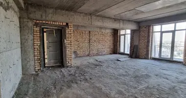 Квартира 3 комнаты в Ташкент, Узбекистан