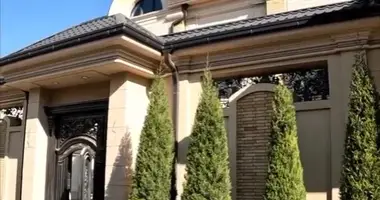 Дом 14 комнат в Дурмень, Узбекистан