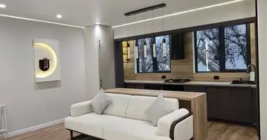 Квартира 3 комнаты в Ташкент, Узбекистан
