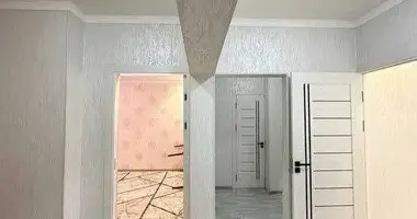Квартира 4 комнаты в Ташкент, Узбекистан