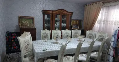 Квартира 2 комнаты в Ташкент, Узбекистан
