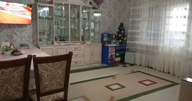 Квартира 2 комнаты в Ташкент, Узбекистан