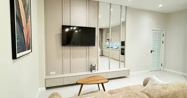 Квартира 3 комнаты в Ташкент, Узбекистан