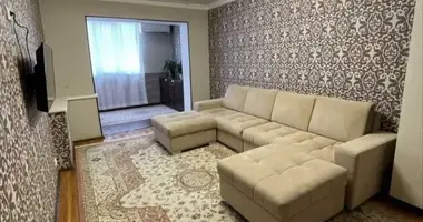 Квартира 3 комнаты в Ташкент, Узбекистан