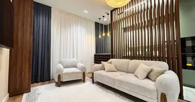 Квартира 4 комнаты в Ташкент, Узбекистан