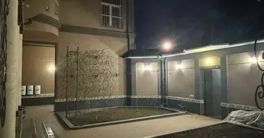 Коттедж 6 комнат в Ташкент, Узбекистан