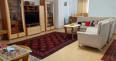 Квартира в Ташкент, Узбекистан