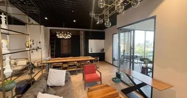 Коммерческое помещение 222 м² в Ташкент, Узбекистан