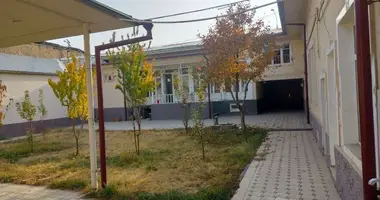 Участок земли в Ташкент, Узбекистан