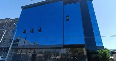 Сдается угловое здание площадью 3200 кв.м _just_in Toshkent, Oʻzbekiston