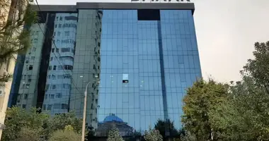 Коммерческое помещение 400 м² в Ташкент, Узбекистан