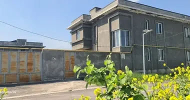 Коттедж 6 комнат в Ташкент, Узбекистан