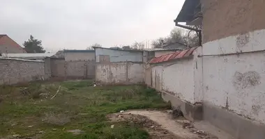 Участок земли в Ташкент, Узбекистан