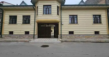 Дом 9 комнат в Ташкент, Узбекистан