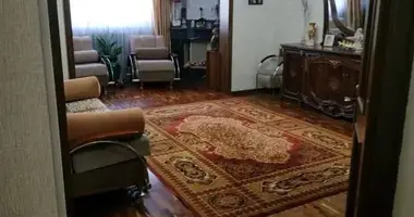 Квартира 4 комнаты в Ташкент, Узбекистан
