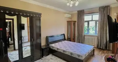 Квартира в Ташкент, Узбекистан