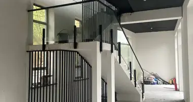 Квартира 3 комнаты в Ташкент, Узбекистан