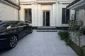 Uy 5 xonalar 320 m² Toshkentda
