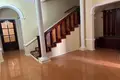 Uy 4 xonalar 320 m² Toshkentda