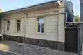 Uy 12 xonalar 500 m² Toshkentda
