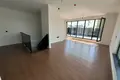 Ko'p darajali kvartiralar 3 xonalar 189 m² Toshkentda