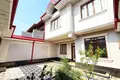 Uy 7 xonalar 166 m² in Zangiota Tumani