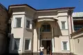 Uy 4 xonalar 320 m² Toshkentda