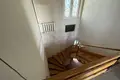 Uy 7 xonalar 800 m² Toshkentda, Oʻzbekiston