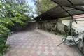 Uy 5 xonalar 200 m² Toshkentda