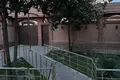 Uy 7 xonalar 570 m² Toshkentda