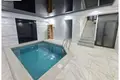 Uy 6 xonalar 550 m² Toshkentda
