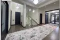 Uy 10 xonalar 860 m² Toshkentda
