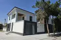 Uy 8 xonalar 200 m² Toshkentda
