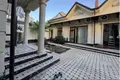 Дом 18 комнат 650 м² Ташкент, Узбекистан