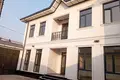 Uy 6 xonalar 220 m² Toshkentda