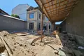Uy 8 xonalar 500 m² Toshkentda