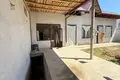Uy  in Konimex tumani