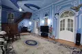 Uy 10 xonalar 480 m² Kelesda