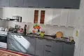 Uy 5 xonalar 152 m² Eshonguzarda