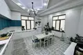 Uy 7 xonalar 450 m² Toshkentda