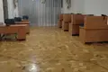 Uy 12 xonalar 1 800 m² Toshkentda