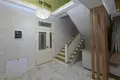 Uy 6 xonalar 350 m² Toshkentda