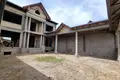 Uy 6 xonalar 395 m² in Kattasu